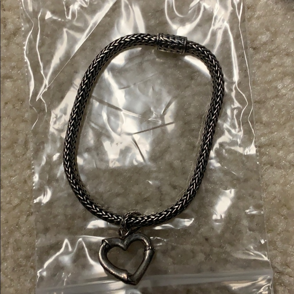 Authentic John Hardy bracelet with heart charm